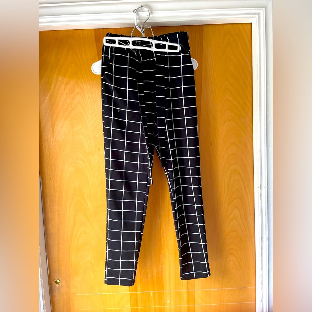 Stretchy pants